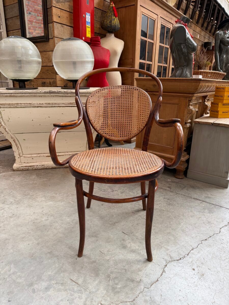 DLG Thonet armchair