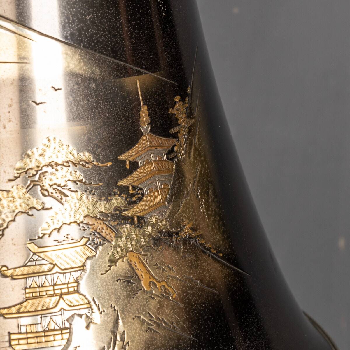 Mid 20thc japanese pair of lacquered table lamps c.1960