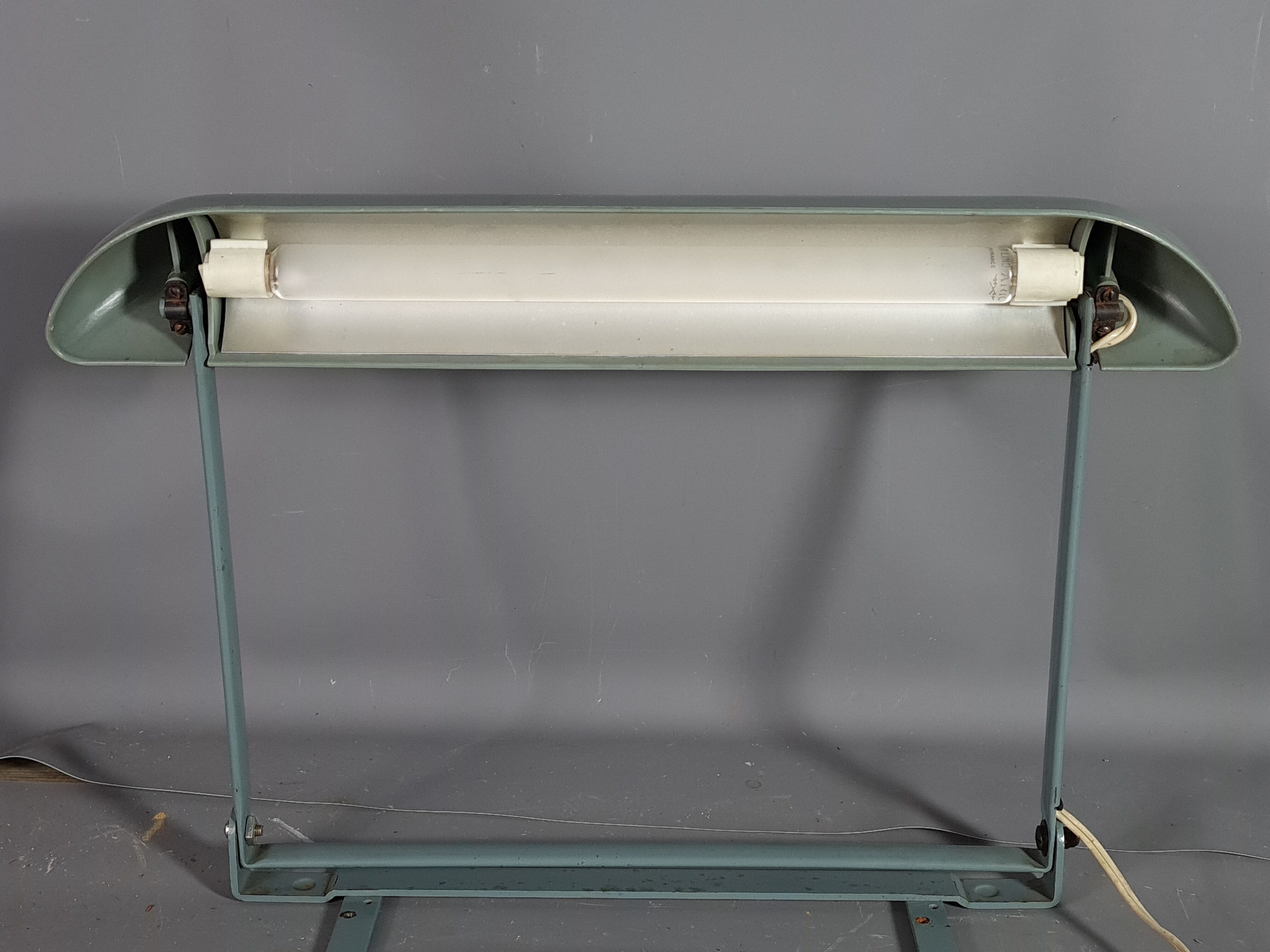 Vintage 50/60 adjustable desk or wall lamp