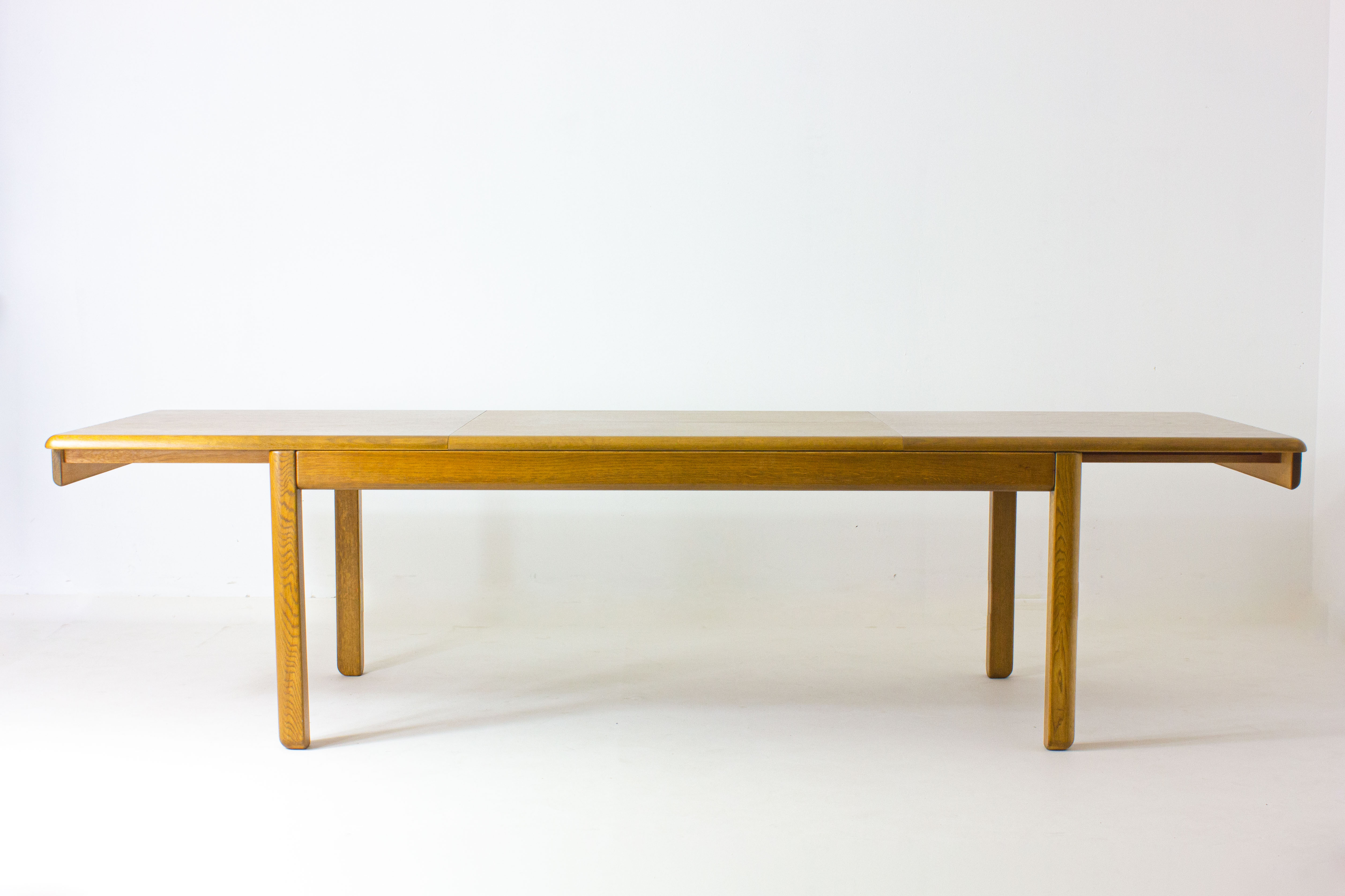 Vintage VDB-Pauvers dining table in oak, 1970s