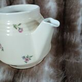 Old teapot/coffee pot