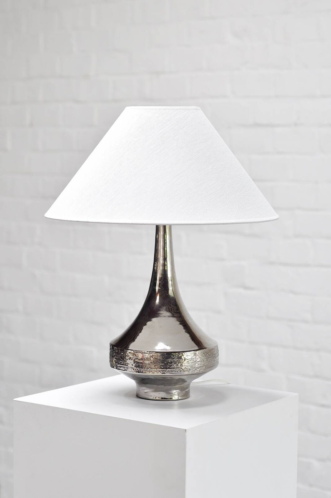 Vintage ceramic table lamp 1970s