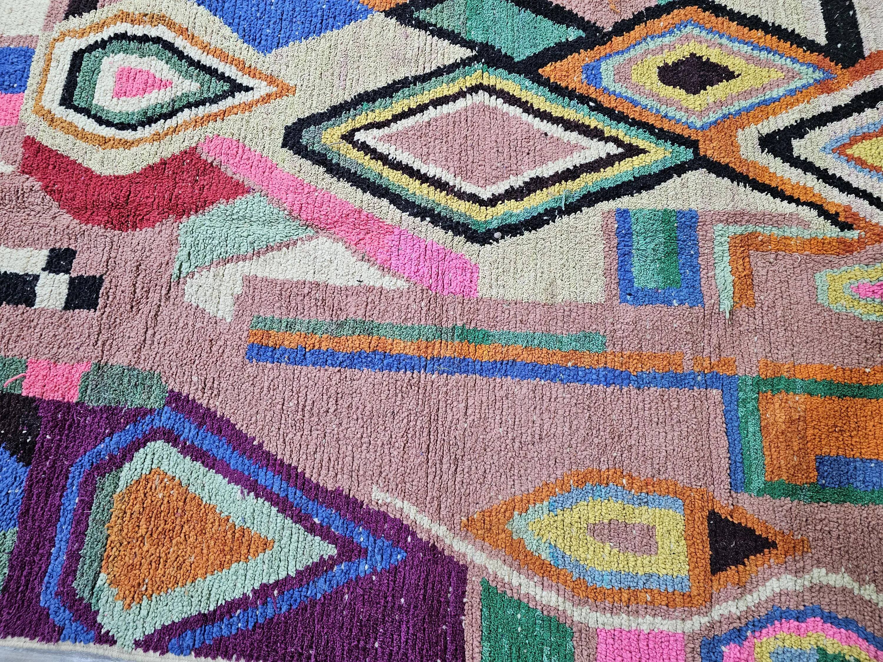 Moroccan rug in natural wool 3 x 2 m