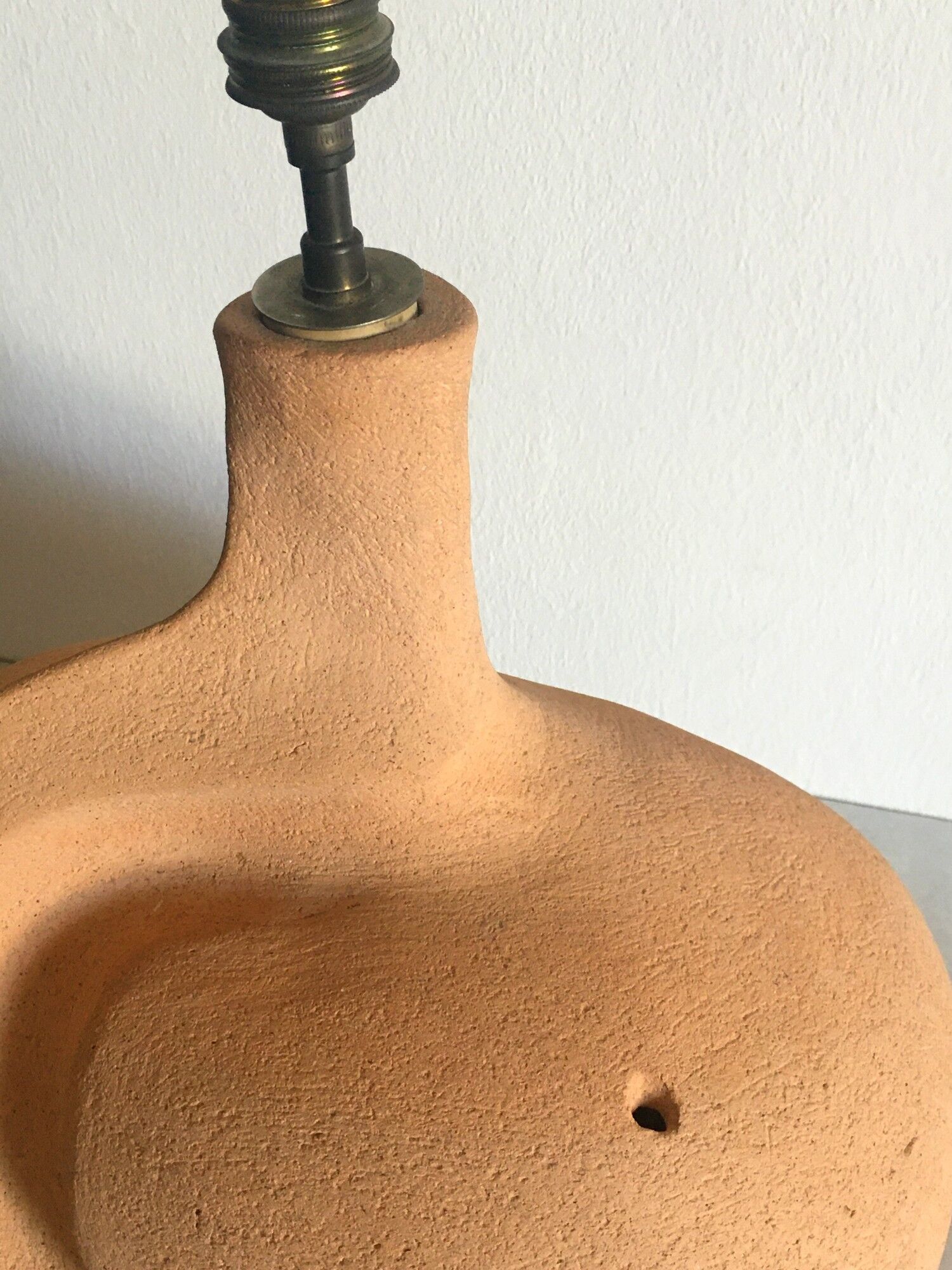Lampe en pierre vintage années 70