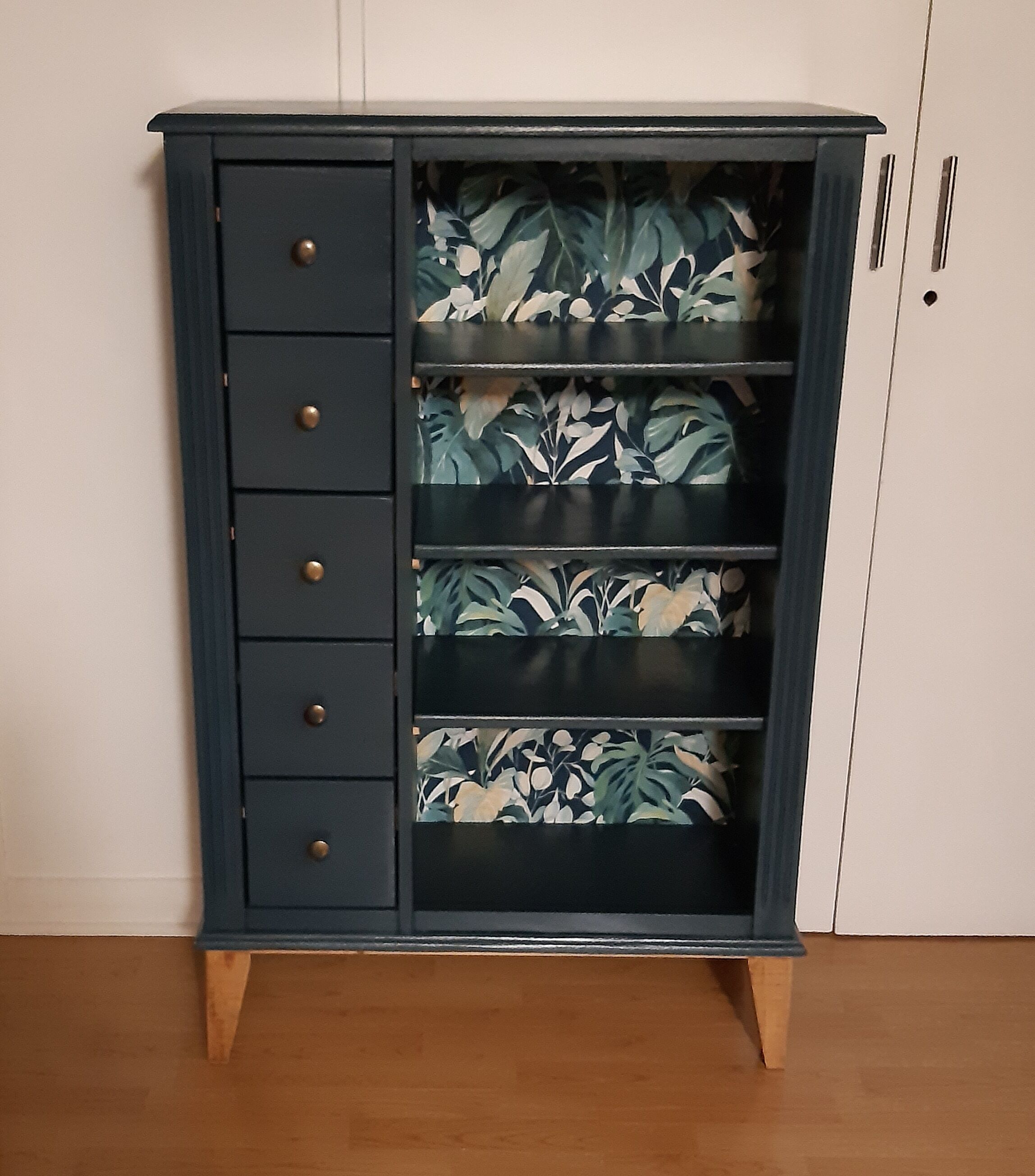 Scandinavian flour ganne blue