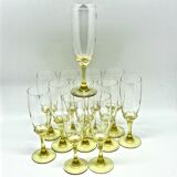12 champagne flutes