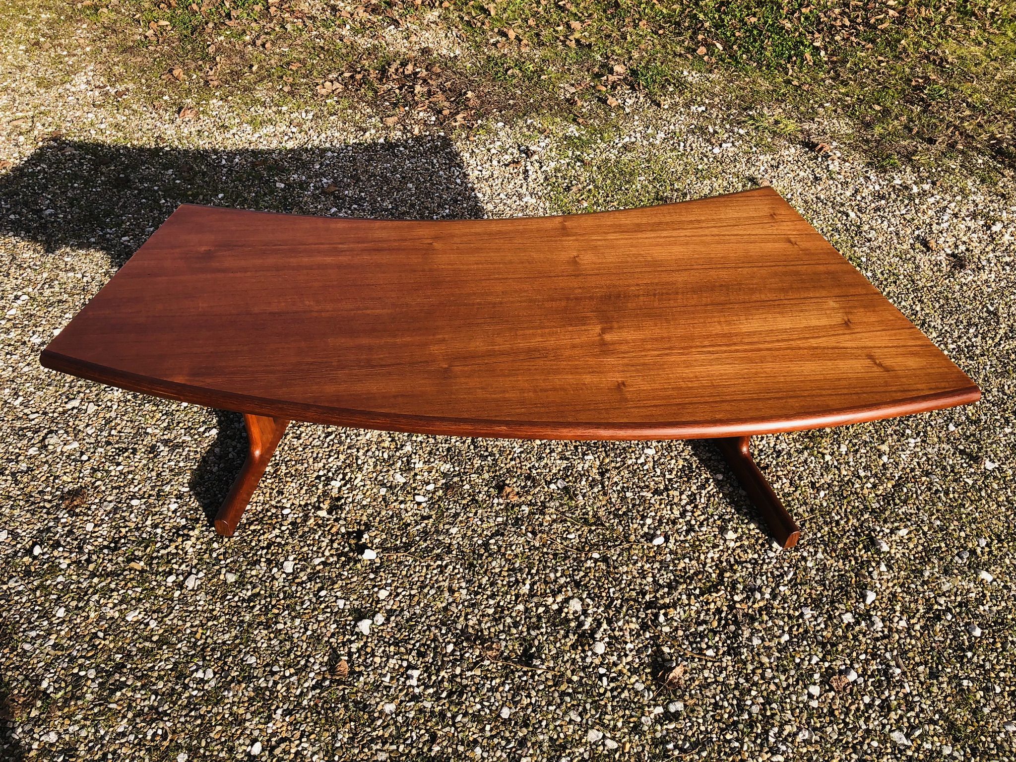Table basse en teck danoise, Johannes Andersen pour CFC Silkeborg, Circa 60's