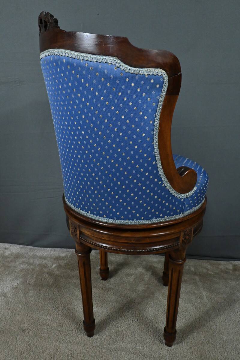 Louis XVI Style Beech Swivel Harpist Chair – Early 20th Century