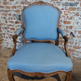 Louis XV style armchair in carved wood – blue fabric