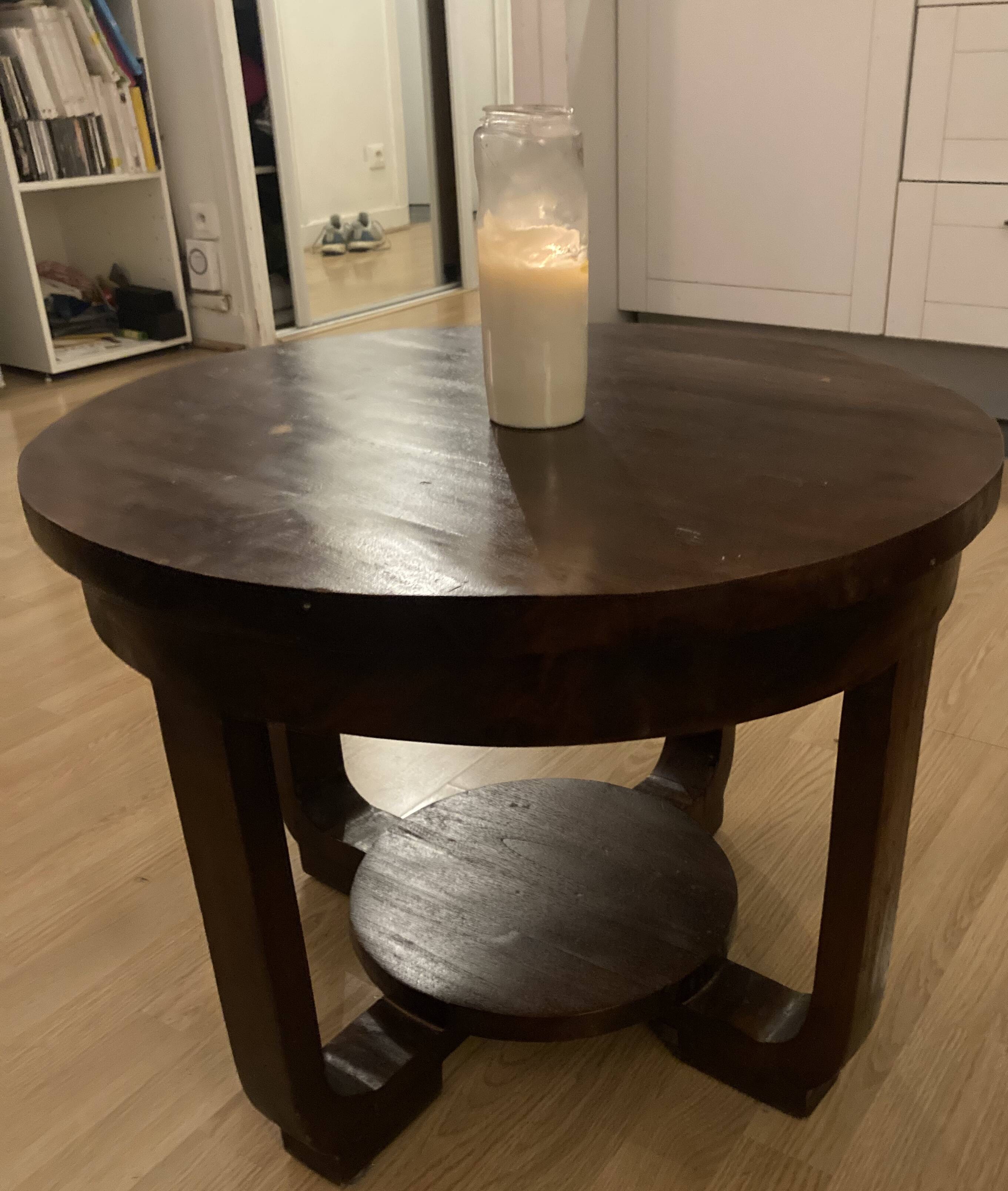 Table basse en bois massif vintage