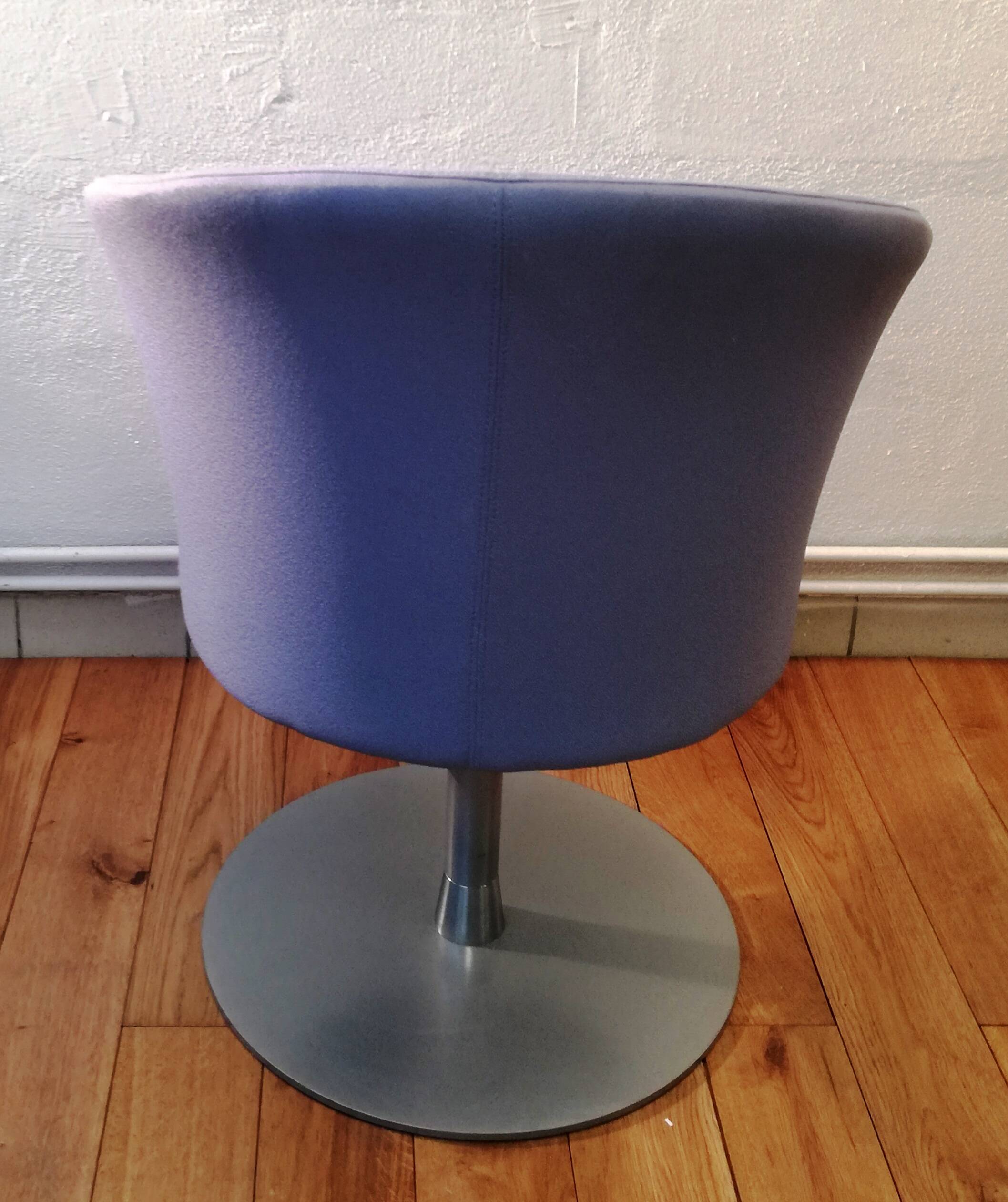 Fabric tulip armchair