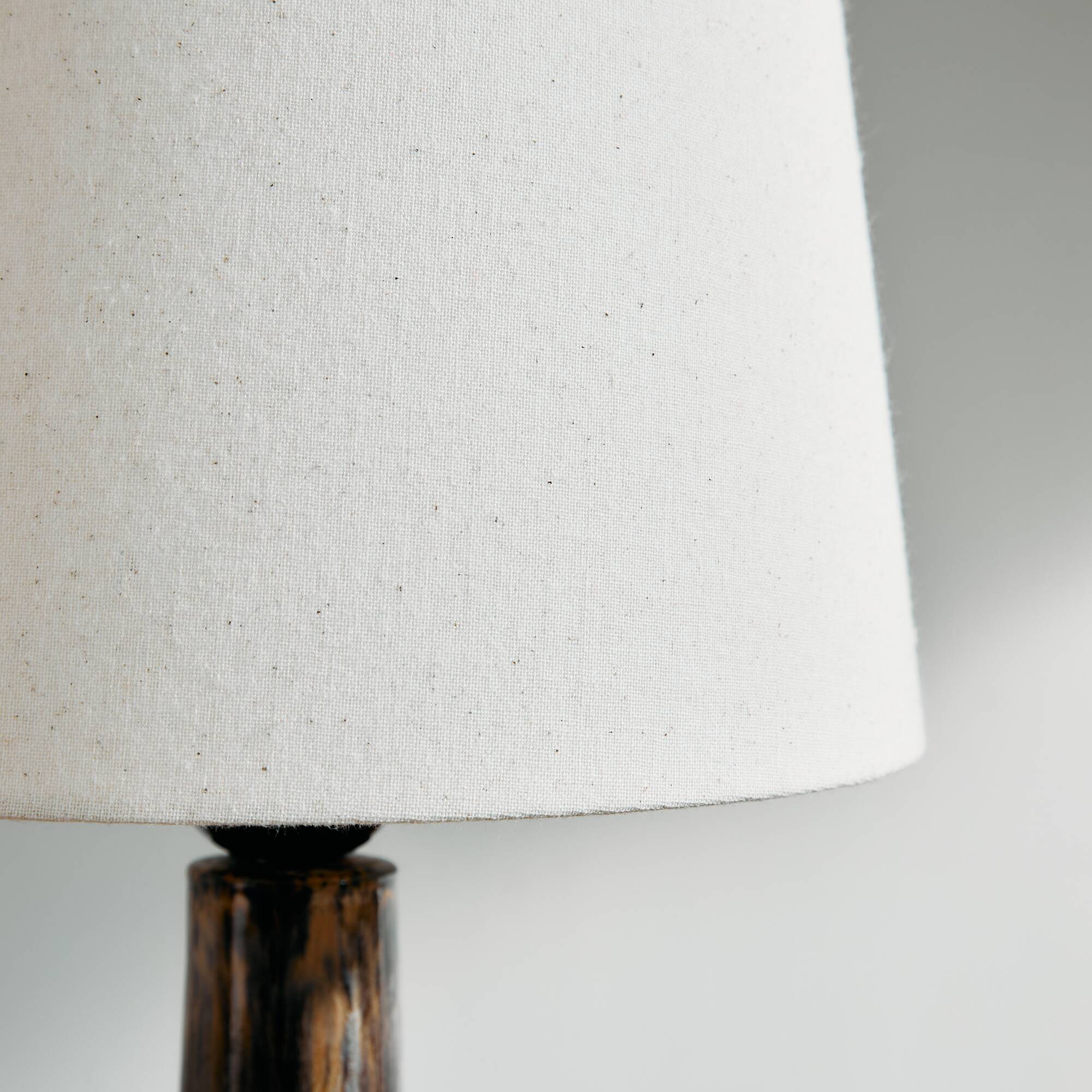 Lampe de table en céramique modèle 653 de Jette Hellerøe pour Axella