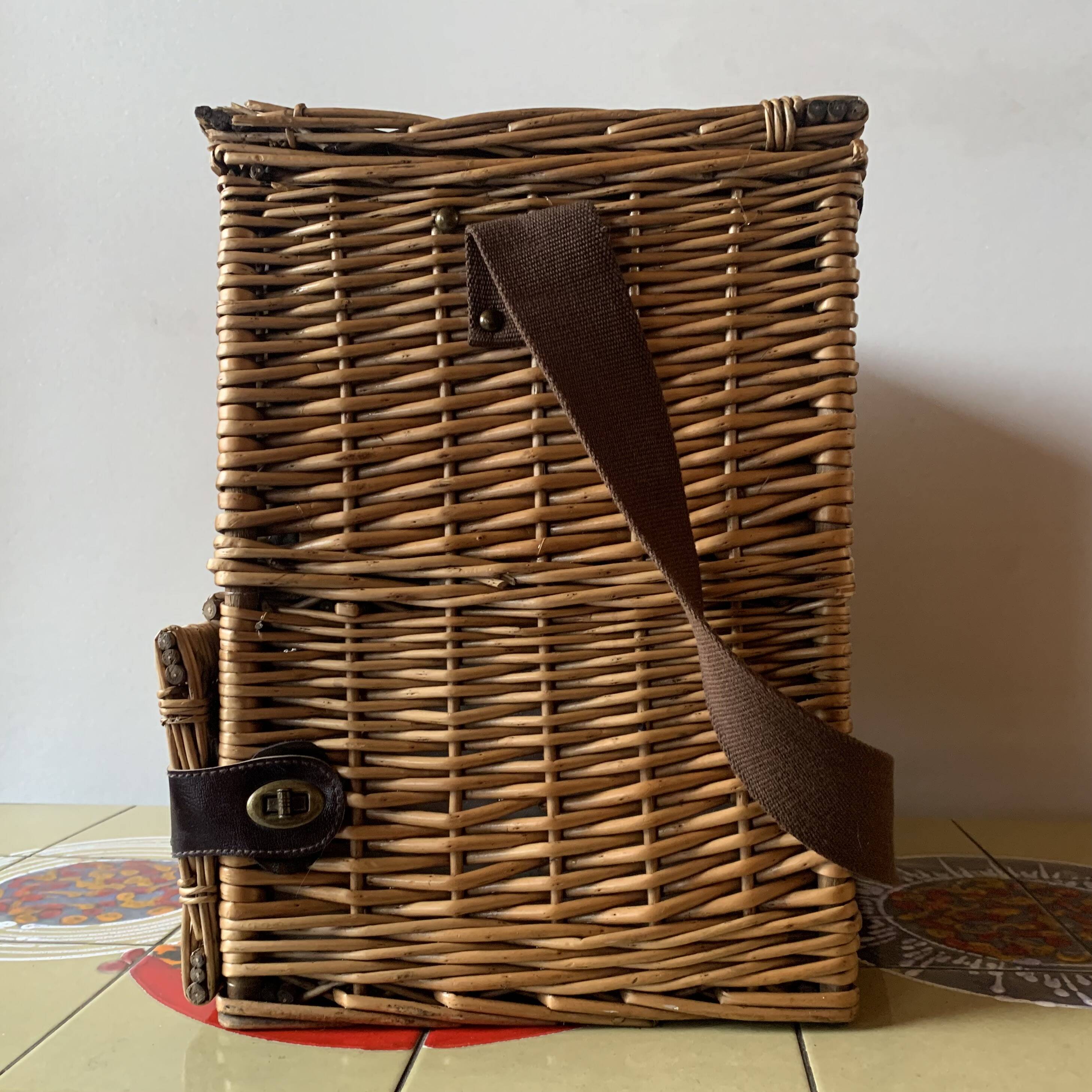 Vintage Flamingo Wicker Picnic Basket