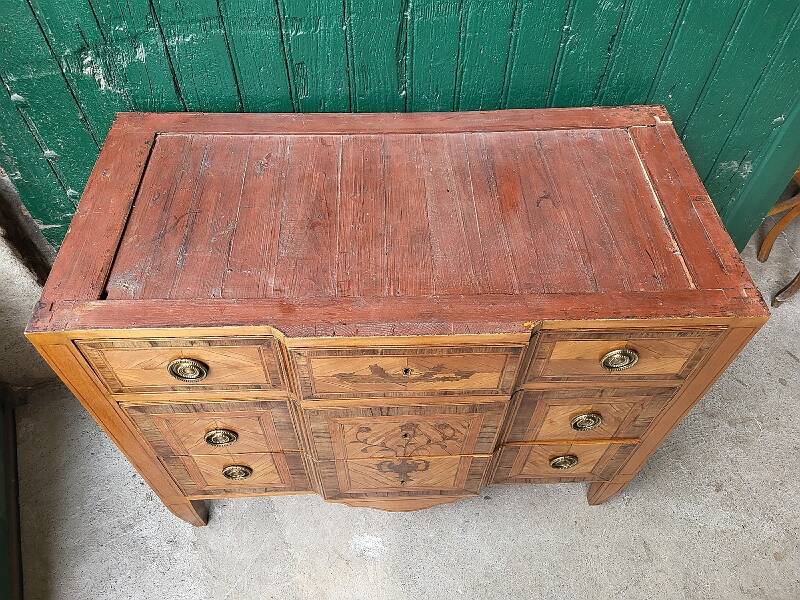 LOUIS XVI STYLE MARQUETRY 3-DRAWER CHEST