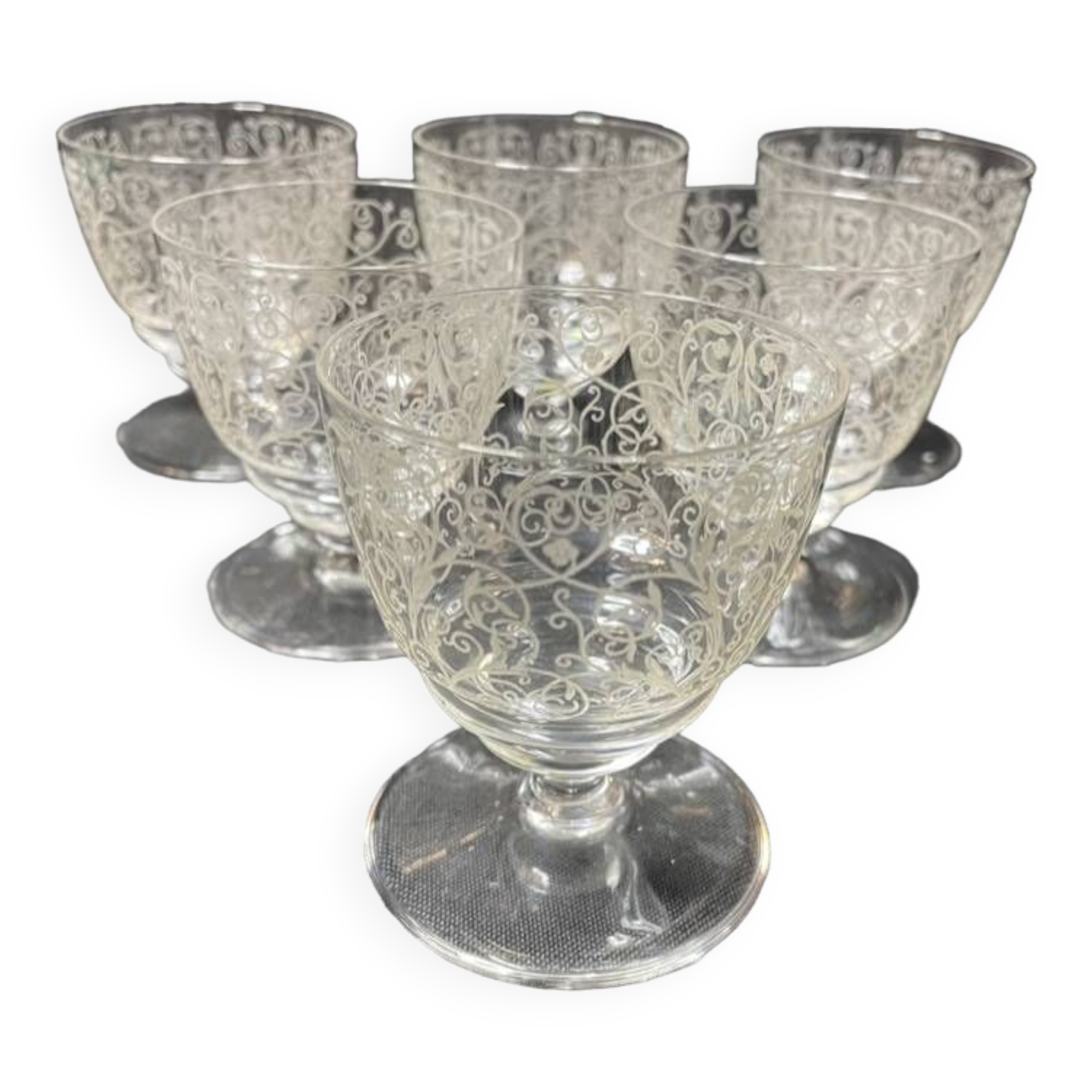 6 stamped Baccarat Lulli wine glasses