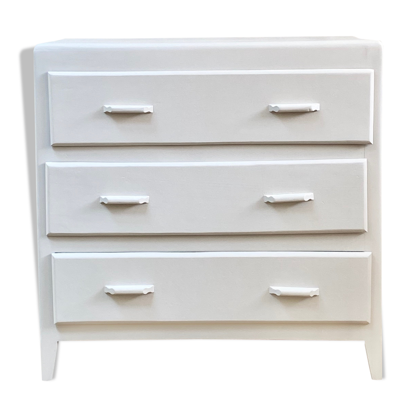 Antique chest of drawers