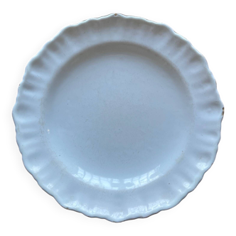 White earthenware dish