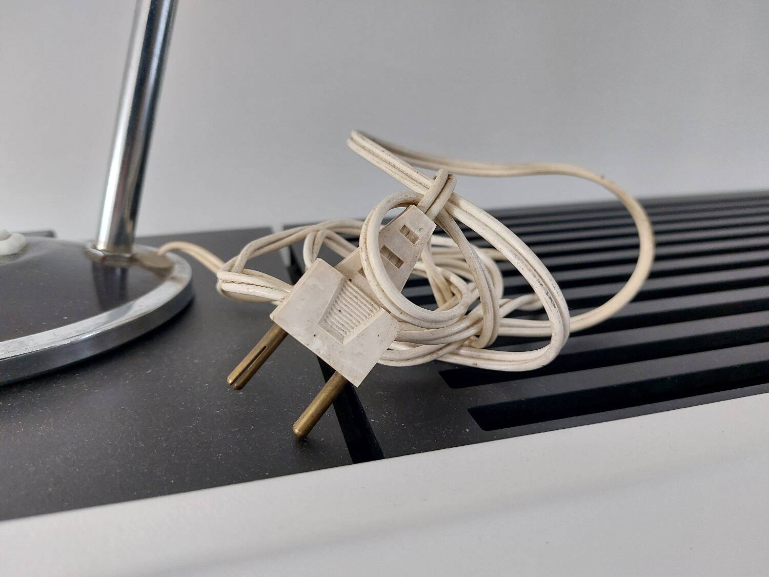 Lampe articulée en métal