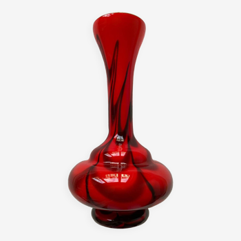 Vase opaline rouge Italie