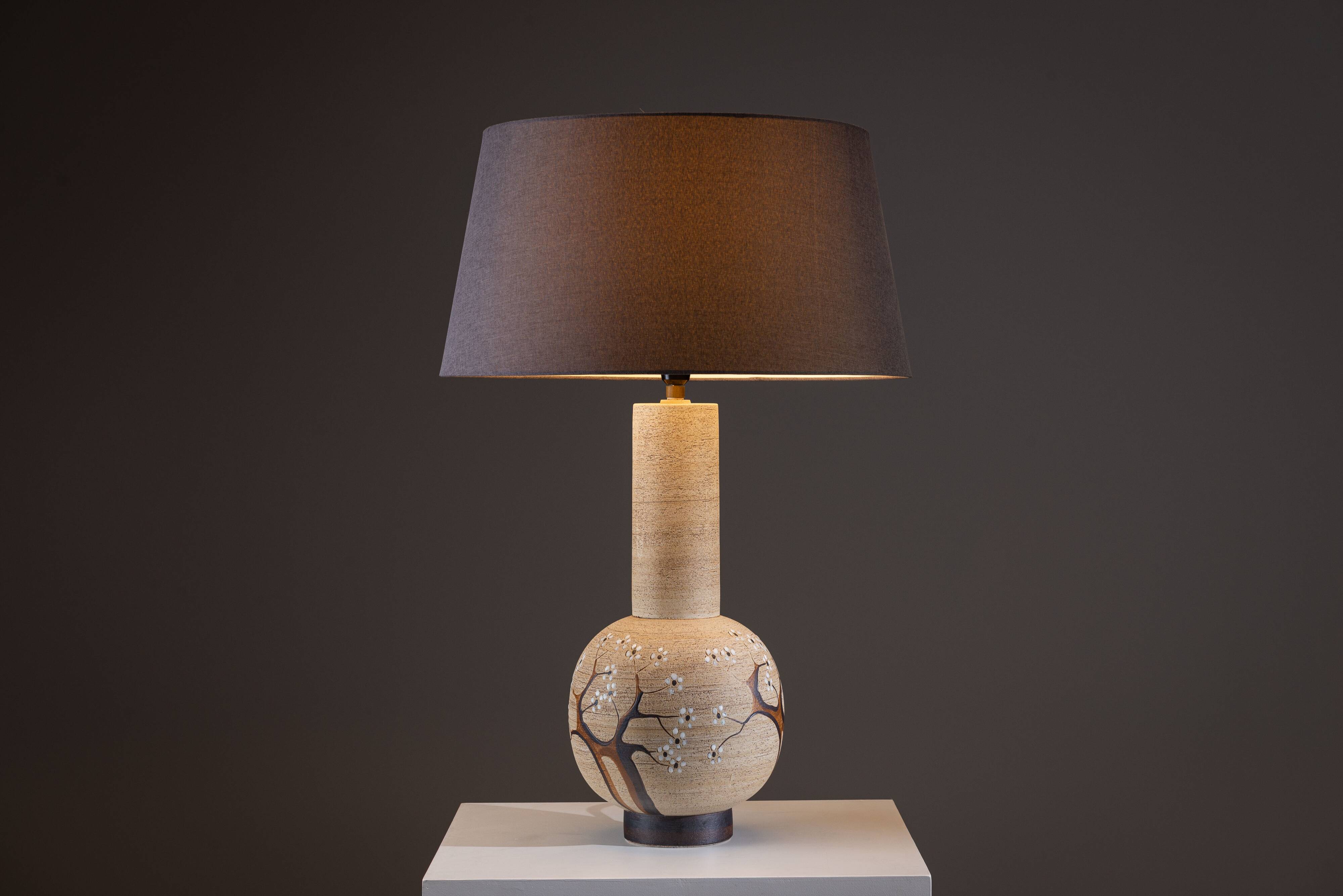 Lampe de table en céramique rare de Peter Müller, produite par Sgrafo.