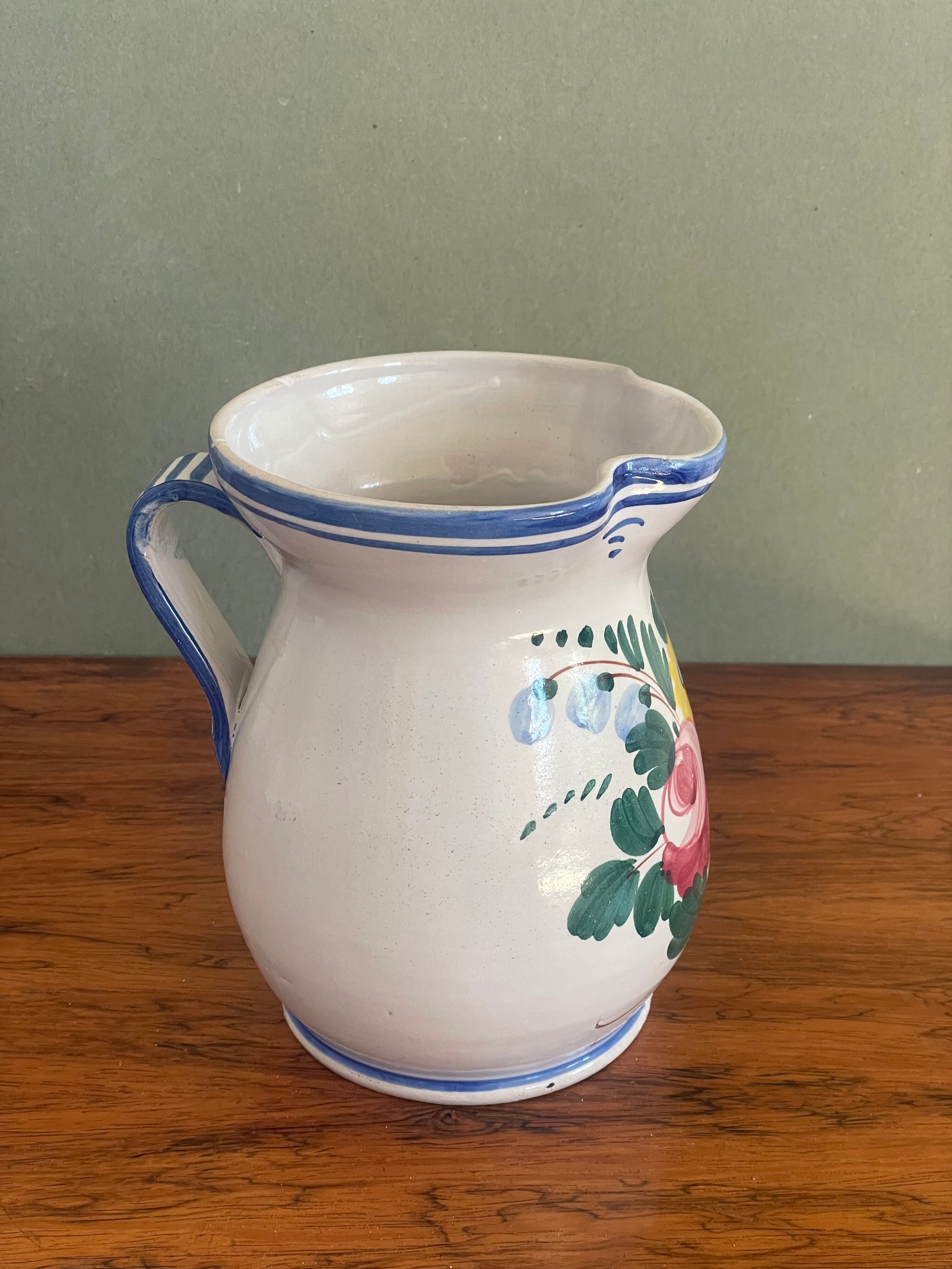 Signed hand made jar with floral motiv Country Side