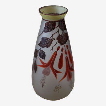Satin frosted glass vase circa 1929 painted with fuchsias, signed JOMA