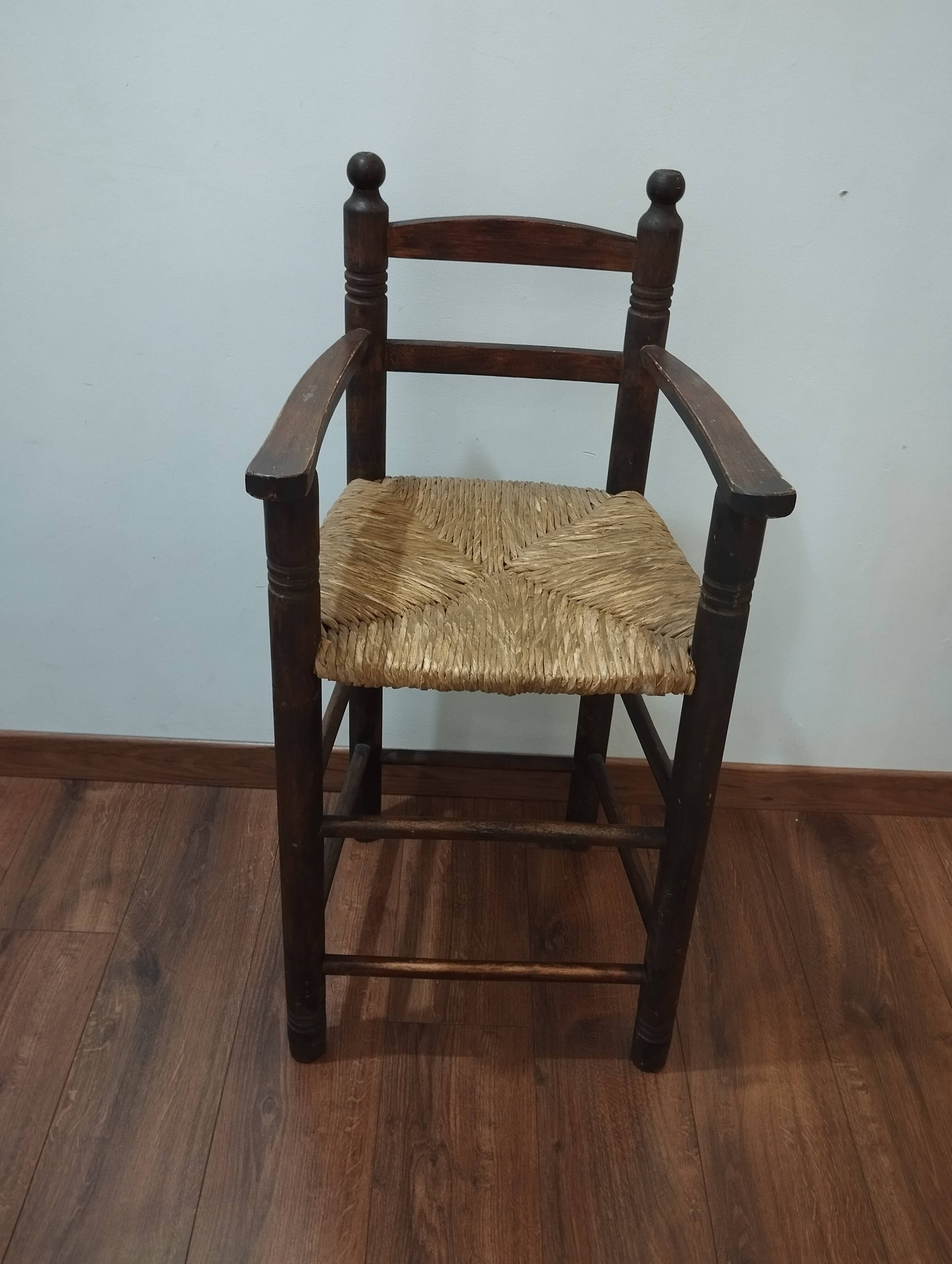 Country style high chair
