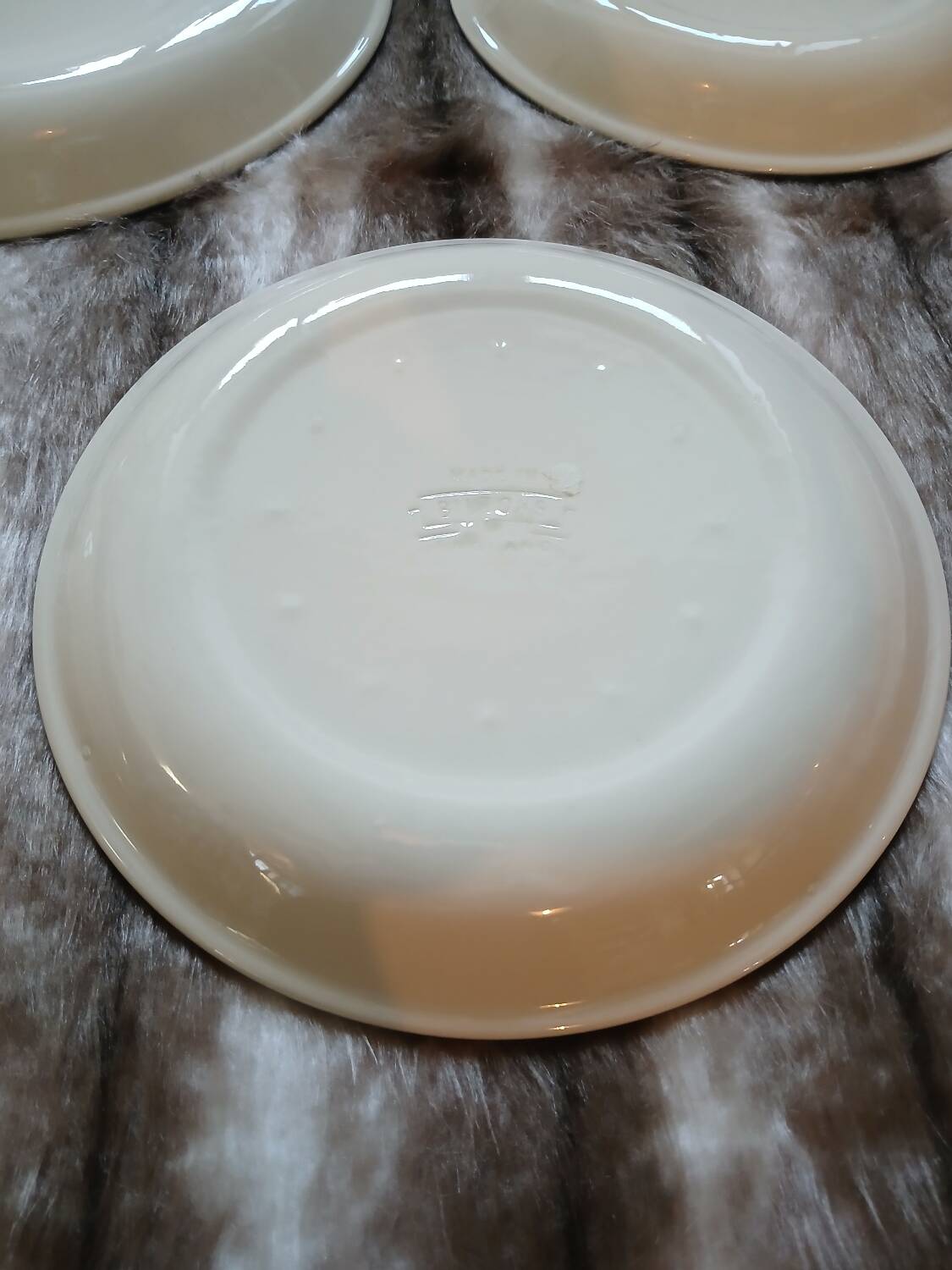 6 assiettes plates + 1 plat "Biltons " England 