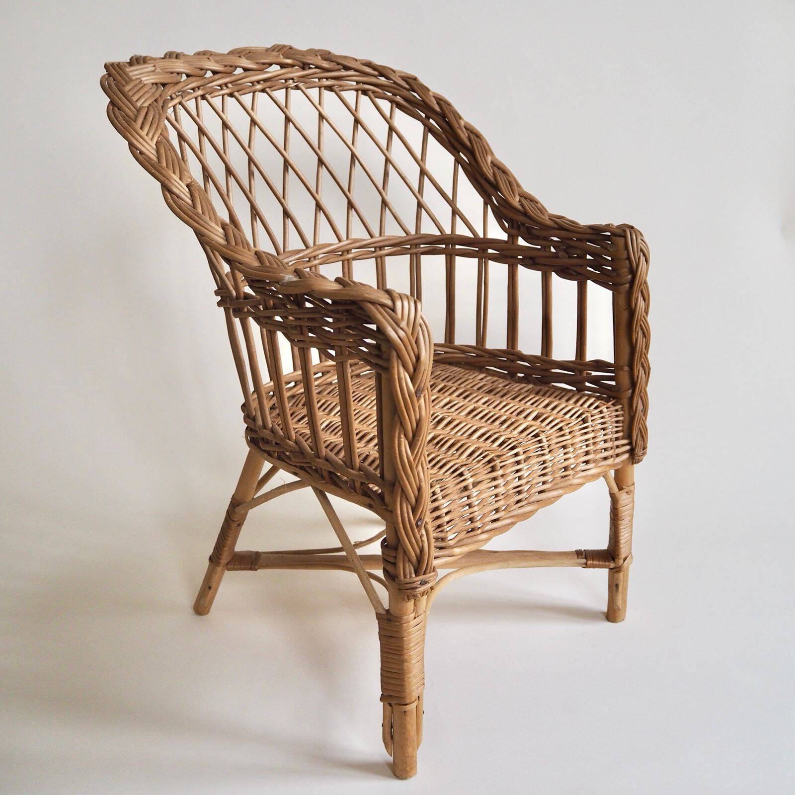Wicker armchair for children