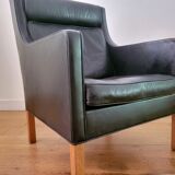 Vintage wingback chair 2431 with ottoman by Børge Mogensen for Fredericia