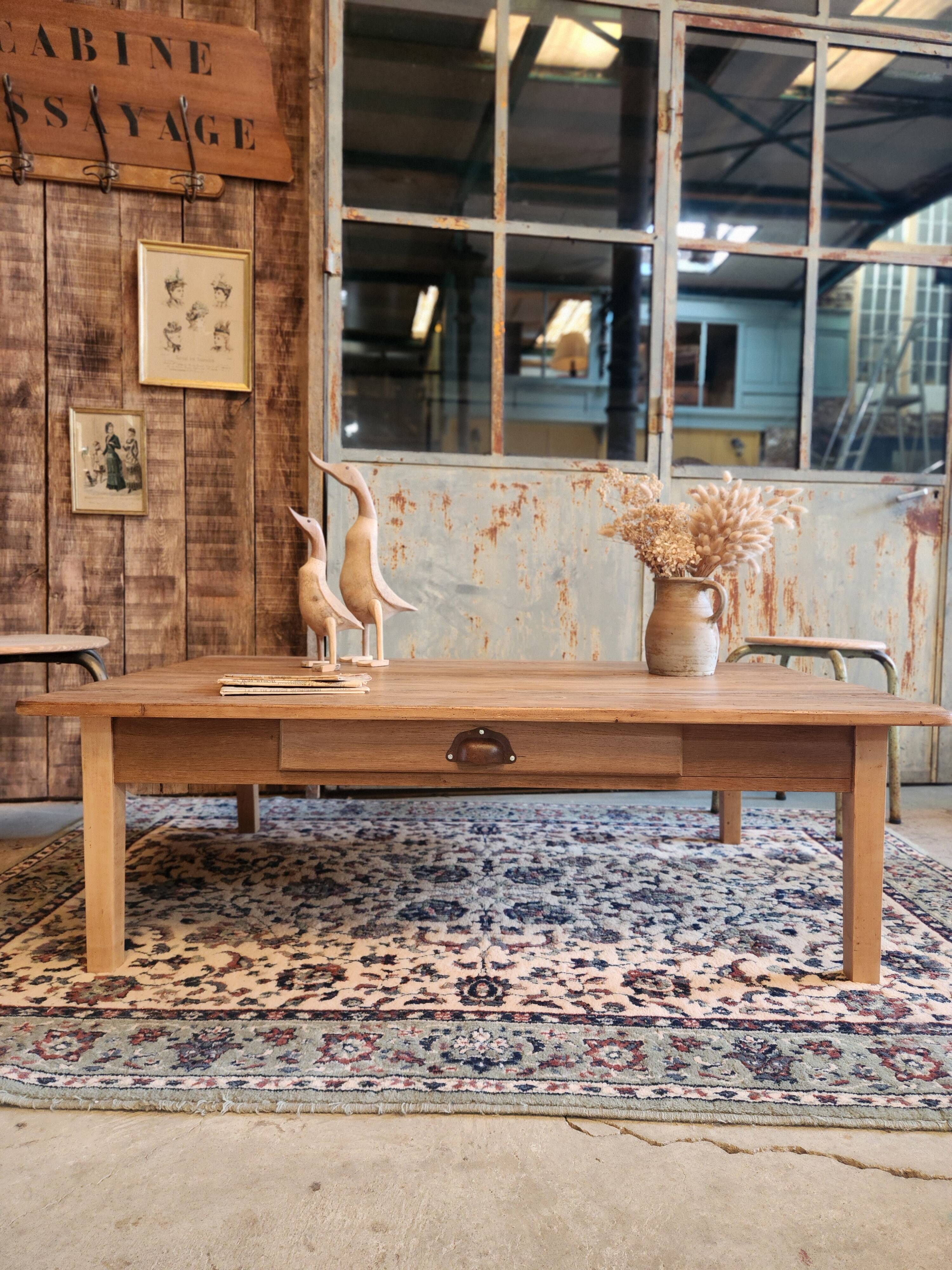 Table basse de ferme