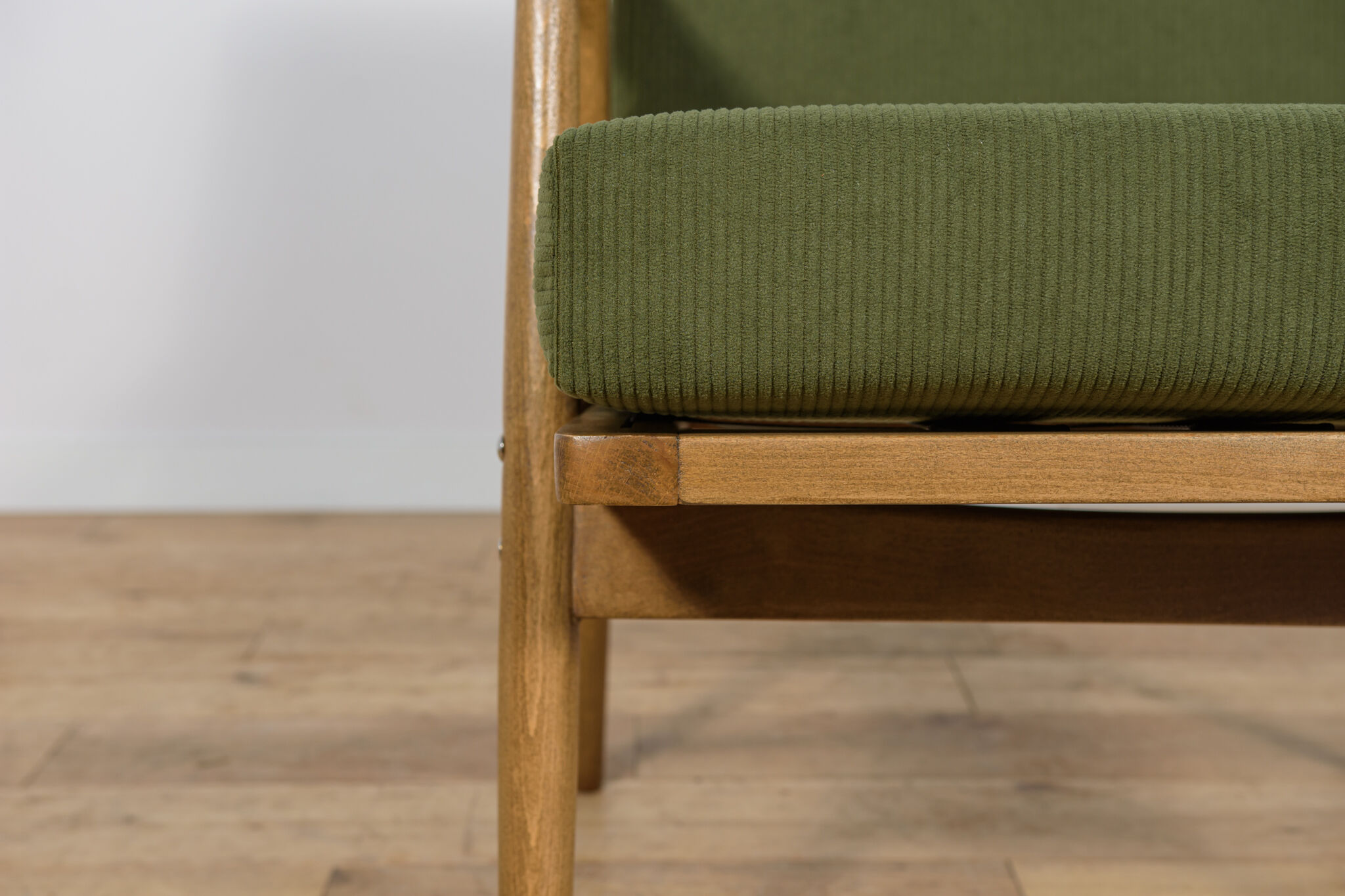 Fauteuil moderne du milieu du siècle de TON, Tchécoslovaquie, années 1960.