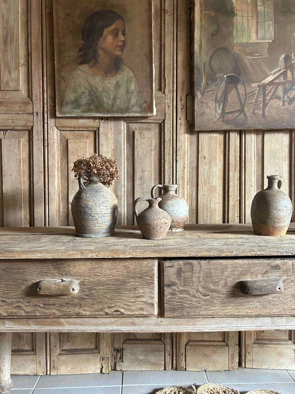 Ancienne table à cruche , console