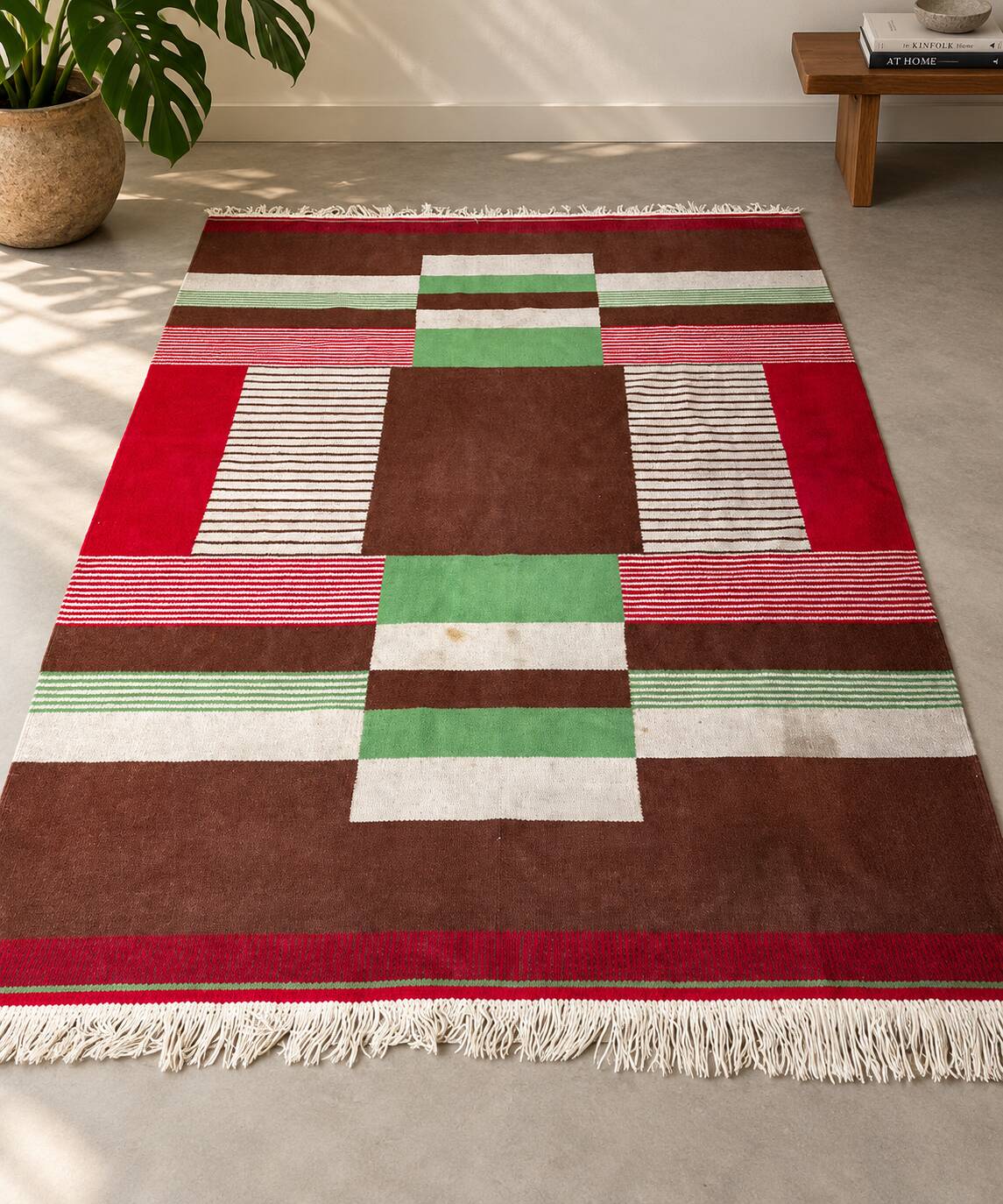 Large modern wool rug from the mid-century 1960s, Czechoslovakia, 335 × 240 cm