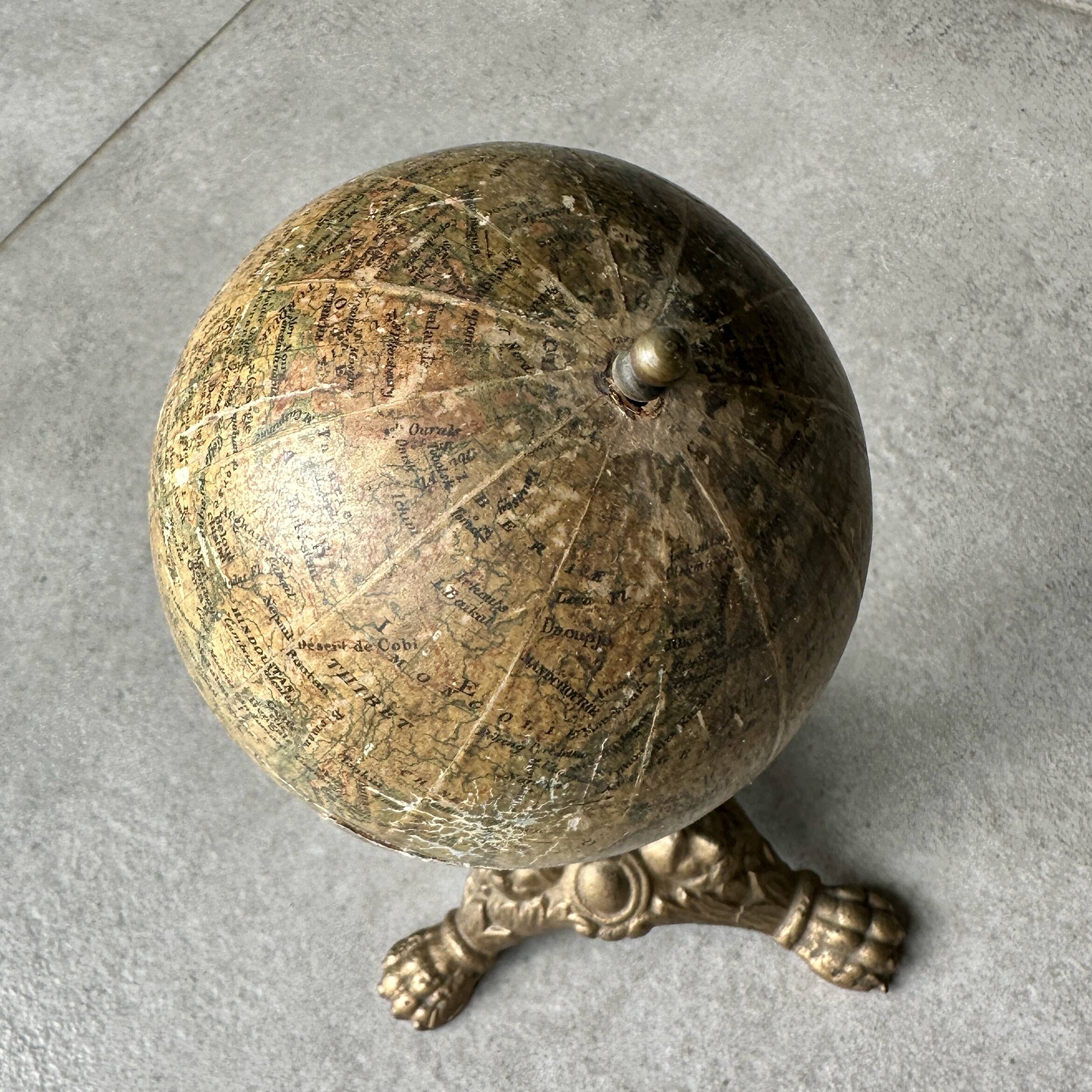 Antique JL & Cie terrestrial globe | Gilded metal base | 19th century | 20.5 cm