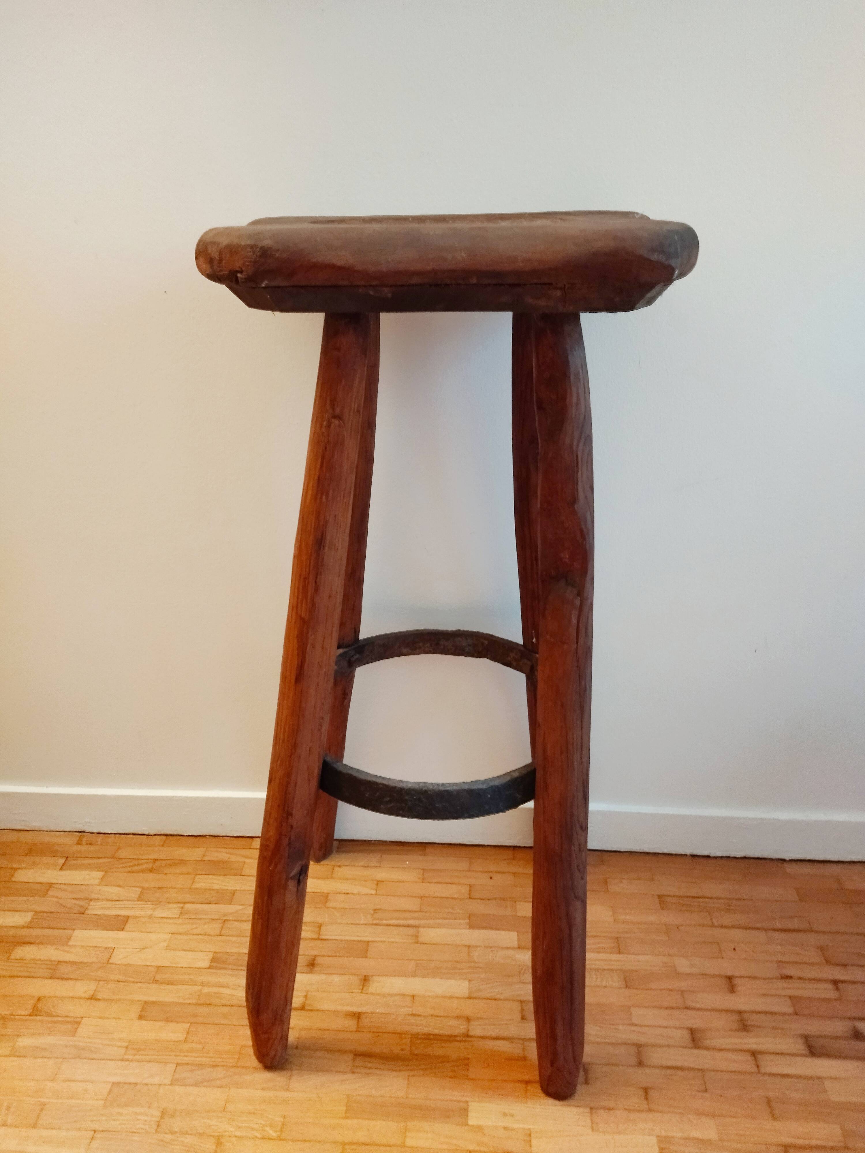 Tabouret brutaliste