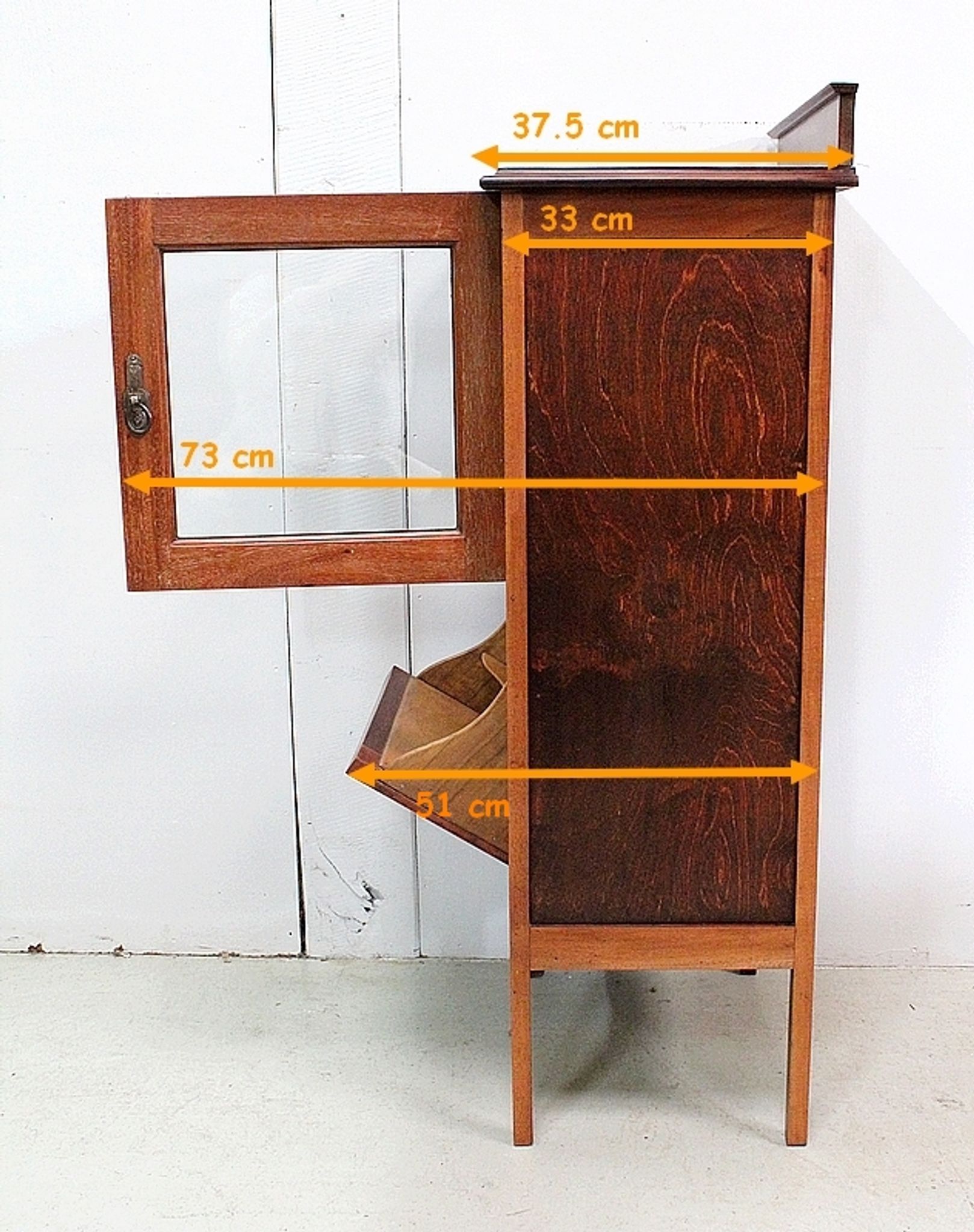 Meuble vitrine– 1920