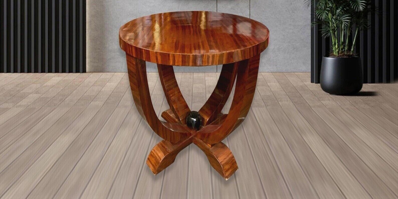 Petite table Art Déco