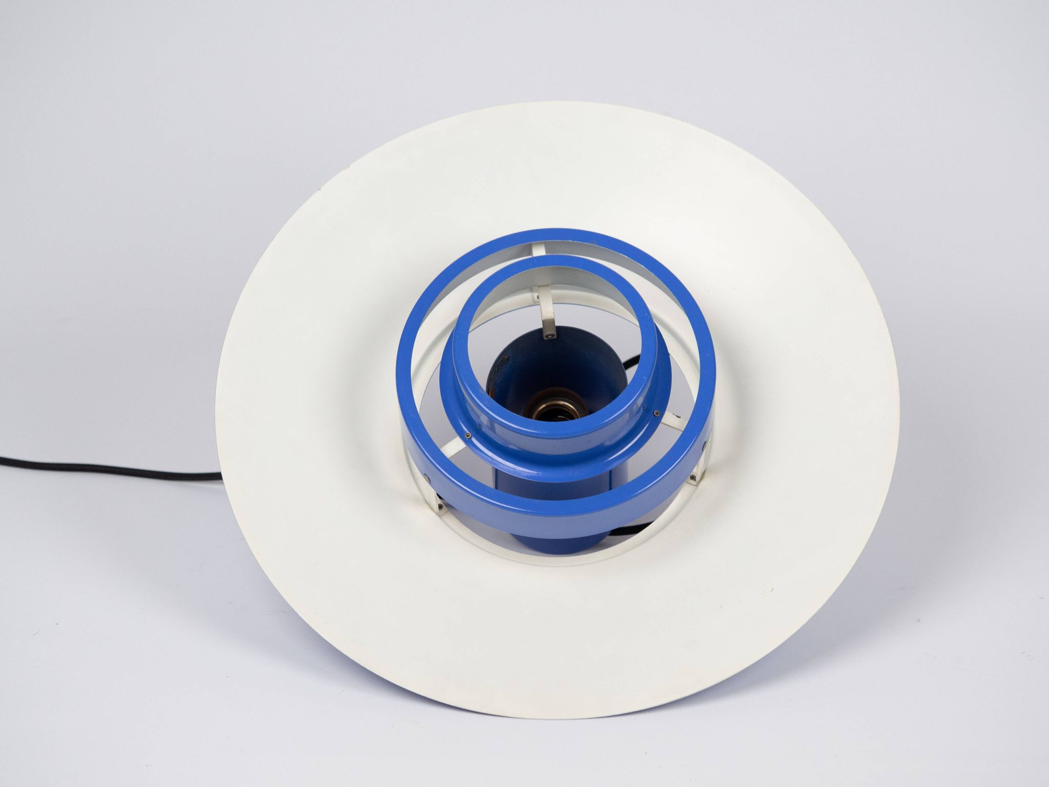 Danish vintage pendant lamp Falcon by Andreas Hansen, Fog og Morup, 1960.