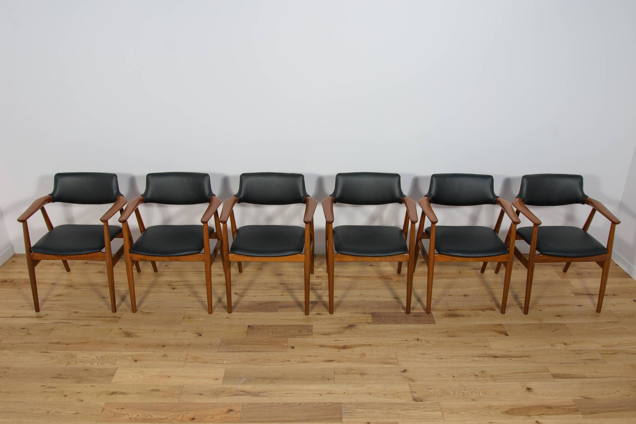Mid century Teak Dining Chairs Model GM11 by Svend Åge Eriksen for Glostrup, 1950s, Set of 6