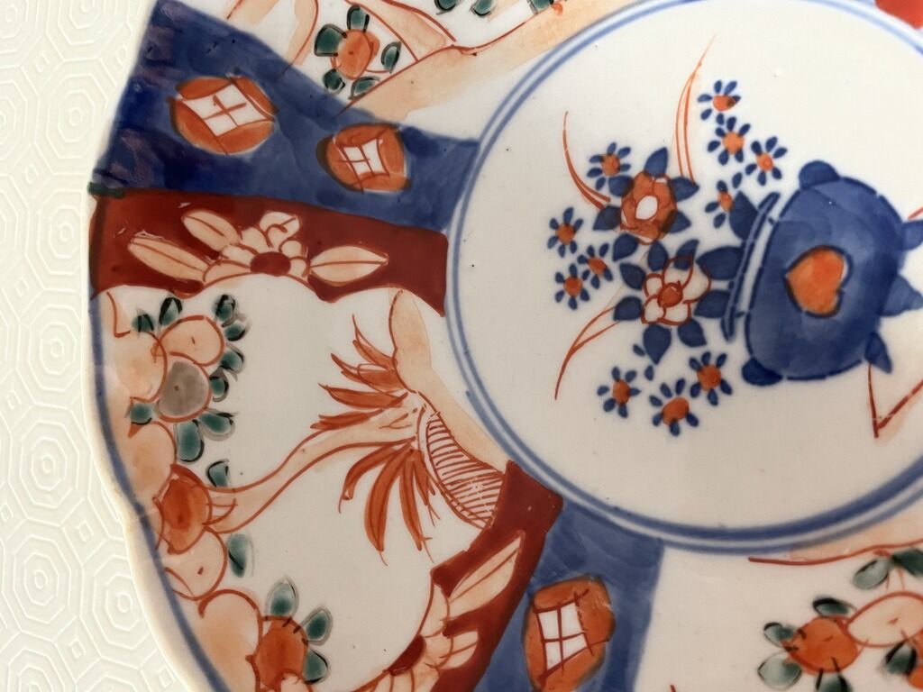 2 old Imari plates