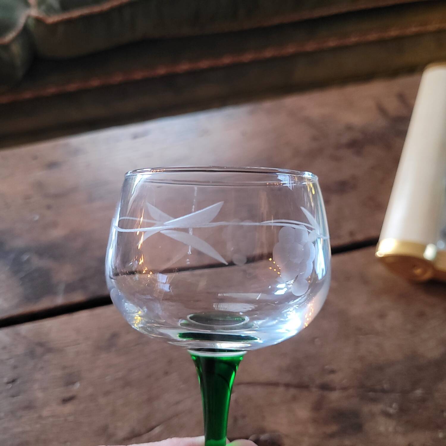 ​Suite de 6 verres Roemer à calice ciselé - Circa 1970