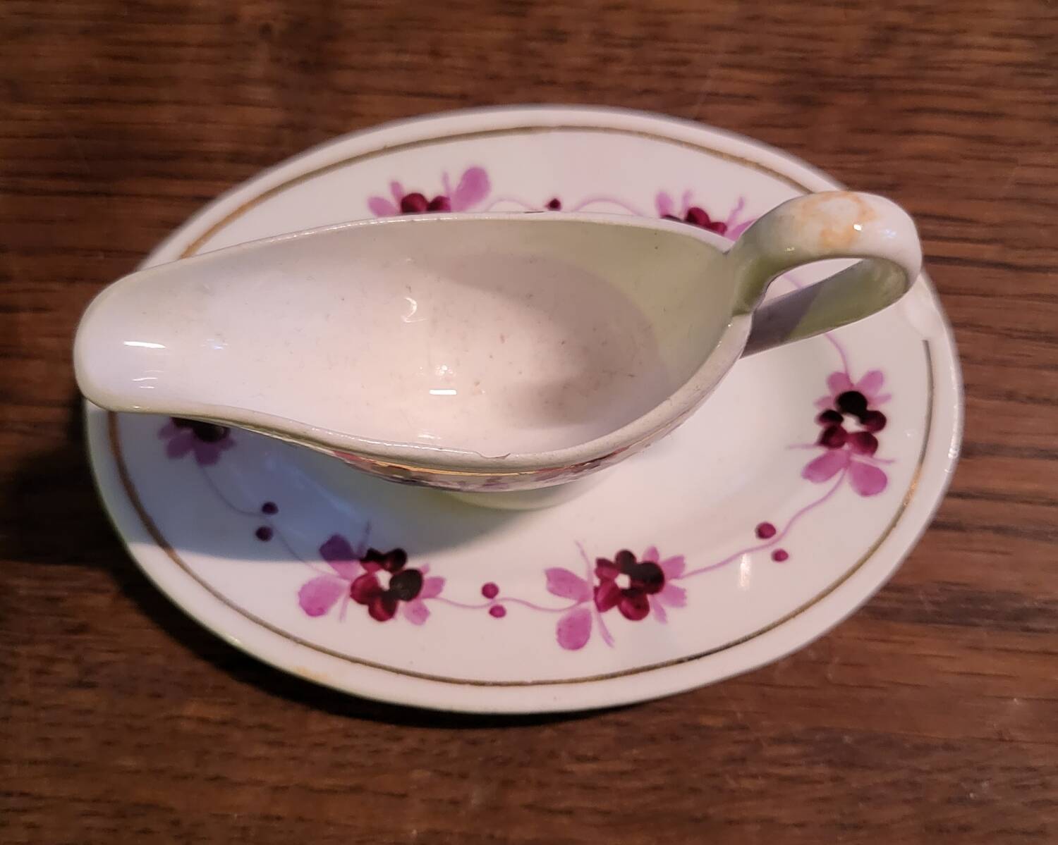 Old porcelain dinette