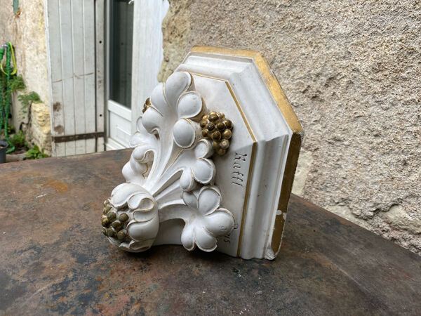 Console d’applique murale dorée