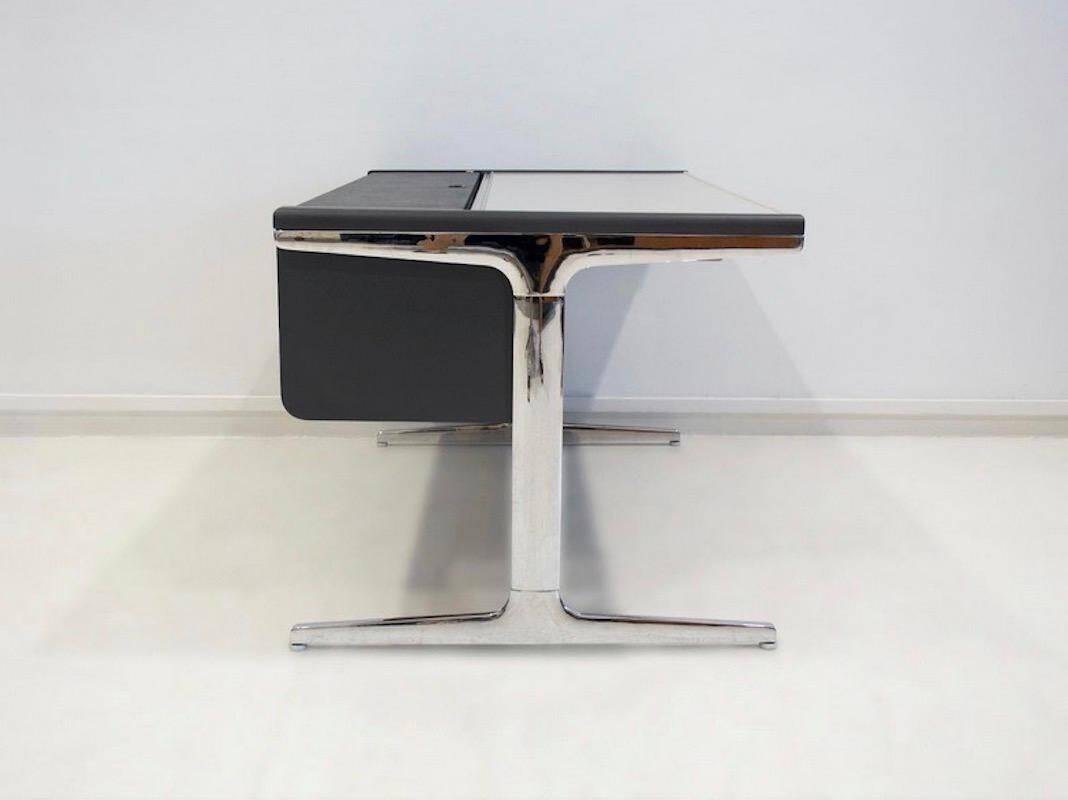 Bureau Action de George Nelson & Robert Propst pour Herman Miller