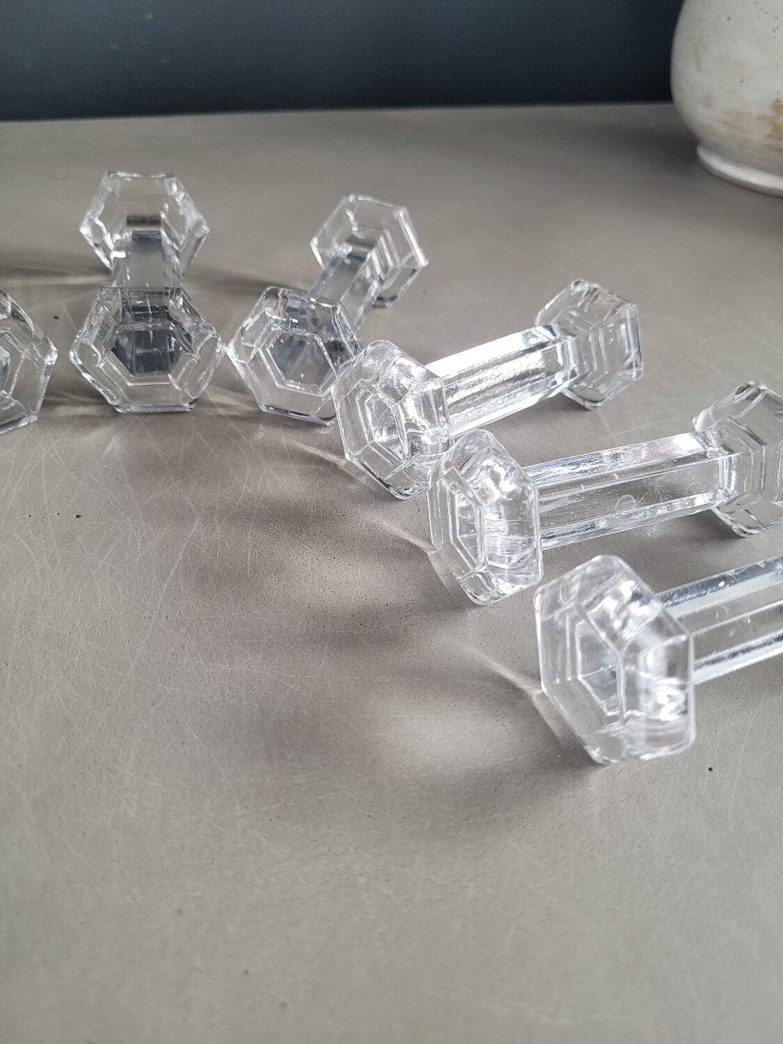 10 hexagonal glass knife holders