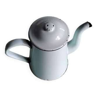 Enameled coffee pot