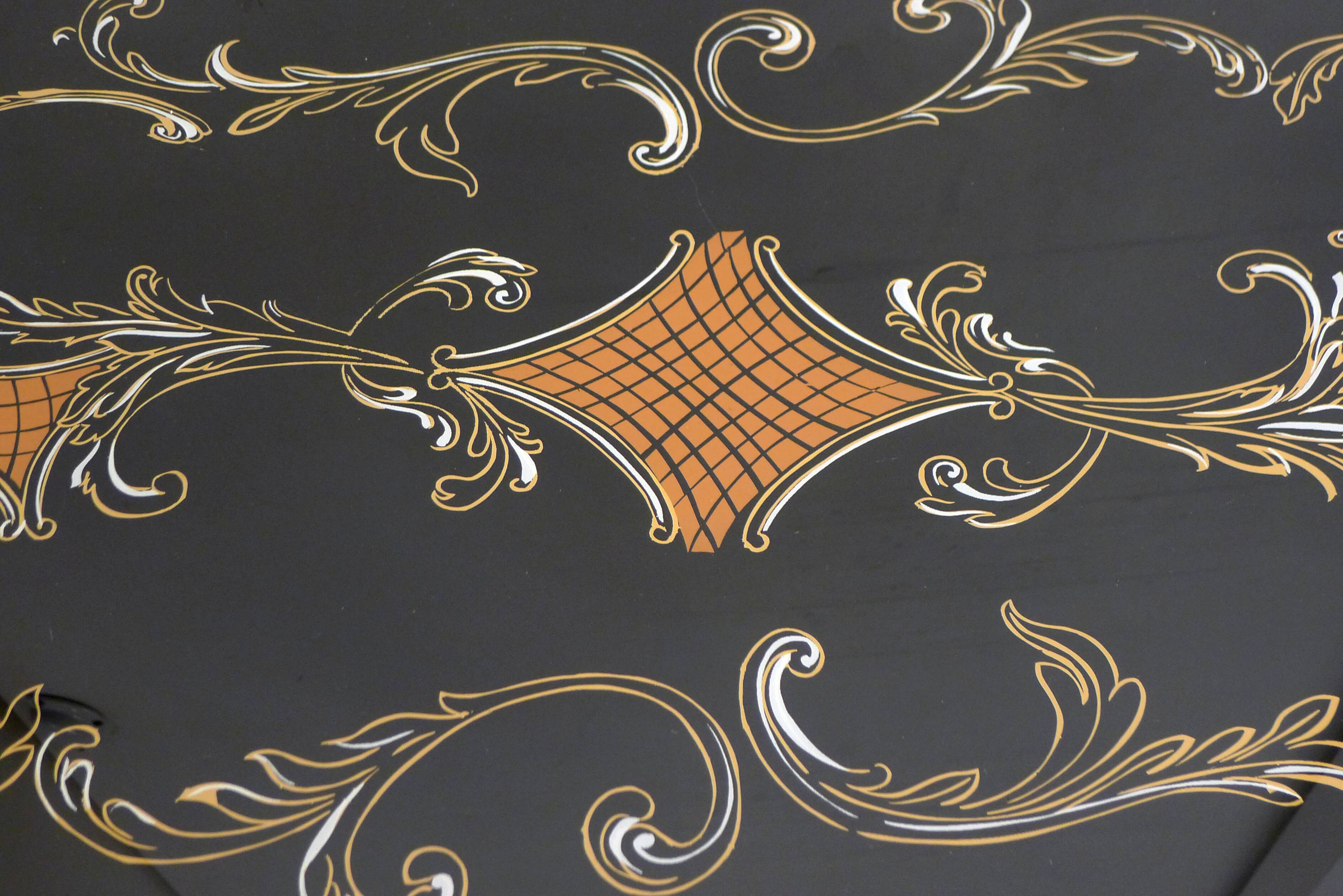 Large coffee table 1960s Rococo style with tapered legs.