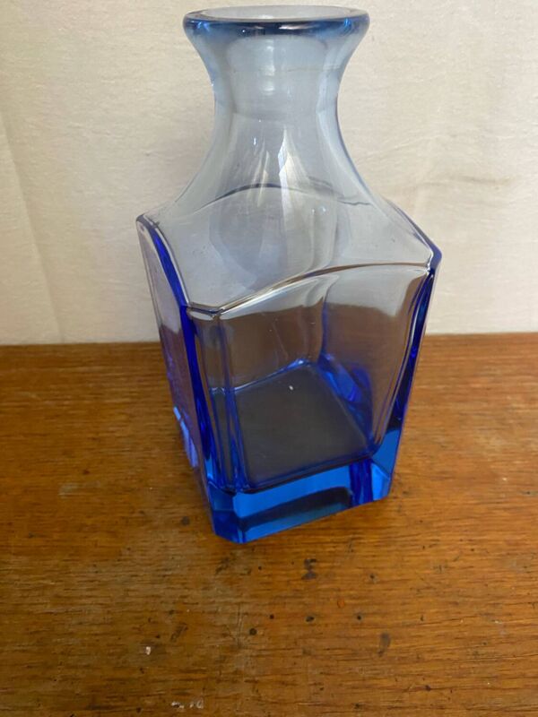 Carafe à whisky en cristal bleu