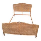 Lit en bois